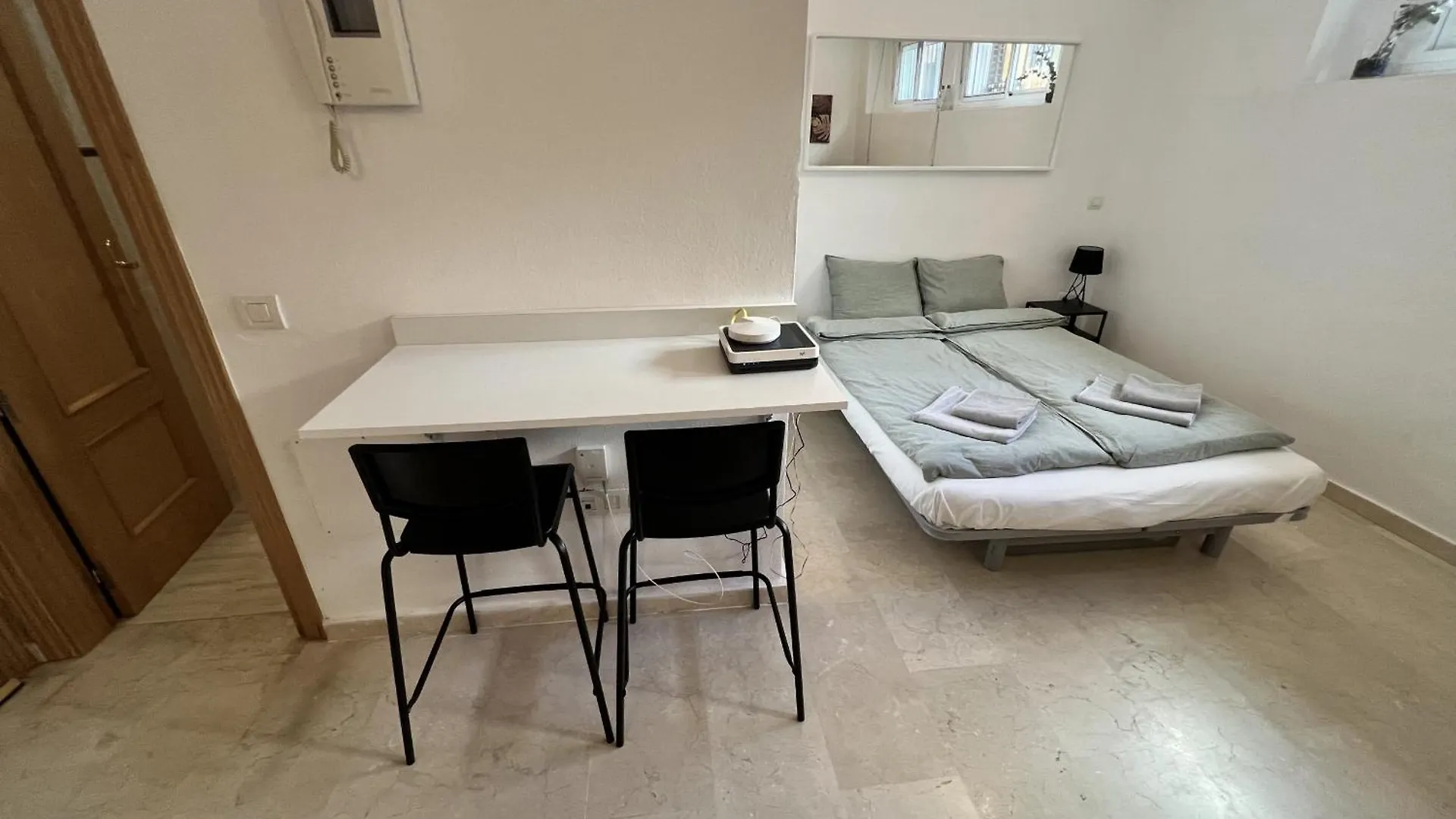 Cozy Central Studio In Pasaje Olletas Malaga