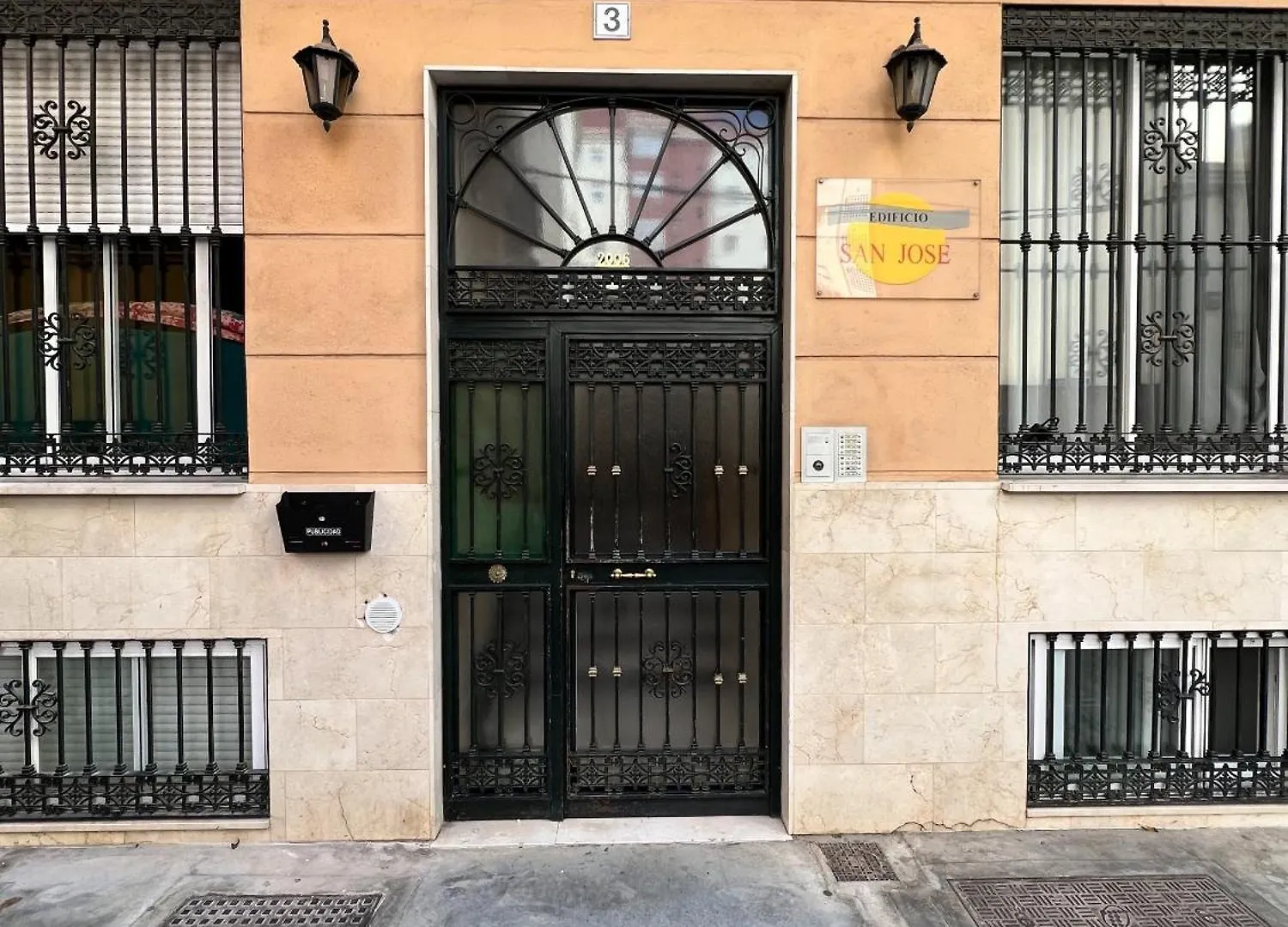 Apartment Cozy Central Studio In Pasaje Olletas Malaga